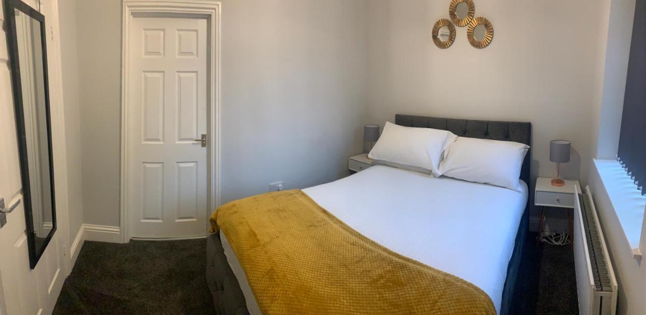 Gateshead Serviced Apartment Ideal For Contractors And Vacationing エクステリア 写真